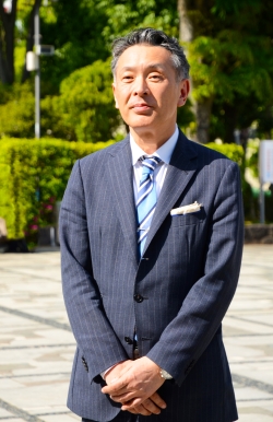 代表取締役社長 菅野 