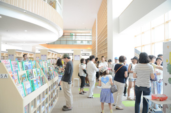 多くの来館者