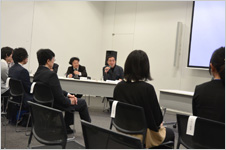 「夢の図書館」