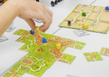 福岡県の中間市民図書館で「図書館deボードゲーム」を開催しました